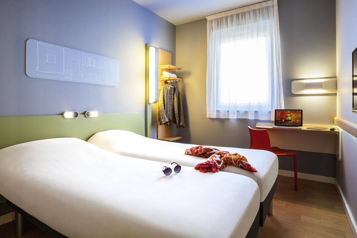 Zweibettzimmer, 2 Einzelbetten