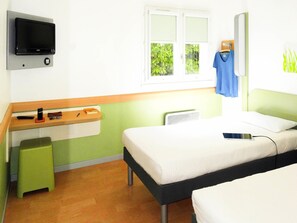 Schreibtisch, schallisolierte Zimmer, kostenloses WLAN