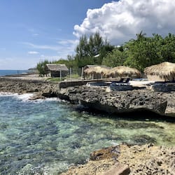 Playa privada, traslado desde/hacia la playa, toallas de playa, snorkel