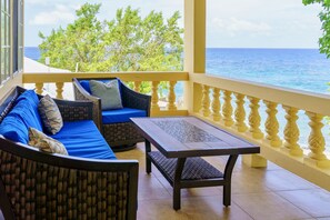 Honeymoon Suite, Ocean View | Terrace/patio - The Westender Inn (Negril)