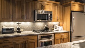 Unclassified image, 2 of 11, button - Cottonwoods by Frias Properties (Aspen)