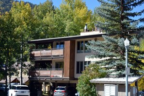 Exterior - Little Nell Condominiums by Frias (Aspen)