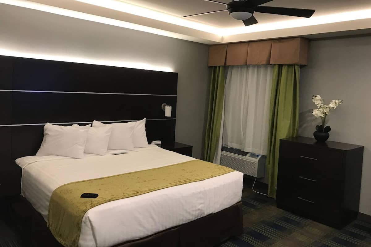Egyptian cotton sheets, down comforters, pillowtop beds, desk