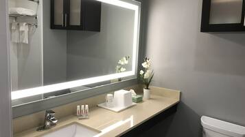 Suite, Non Smoking (Three Bedroom) | Bathroom sink