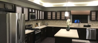 เดย์สอินน์แอนด์สวีทส์ บายวินด์แฮม พอร์ตอาร์เธอร์