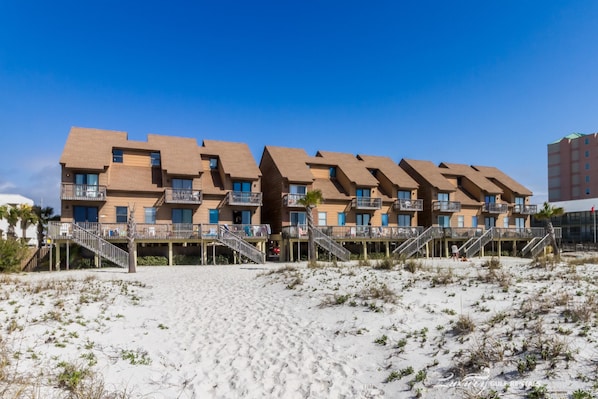 Apartment, 3 Bedrooms | Beach