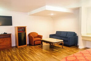 Camera Grand, 2 letti queen, non fumatori | Una scrivania, Wi-Fi gratuito, lenzuola