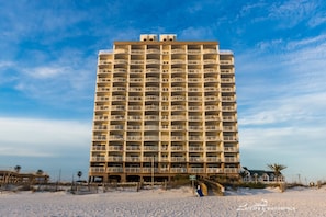 Bagian depan properti