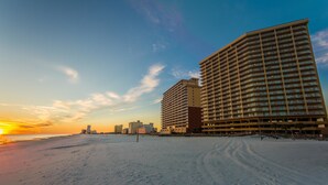 Front of property - evening/night - Seawind by Luxury Gulf Rentals (Gulf Shores)