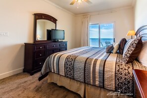 Room - Seawind by Luxury Gulf Rentals (Gulf Shores)