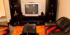 TV - Ebony and Ivory (Bloemfontein)