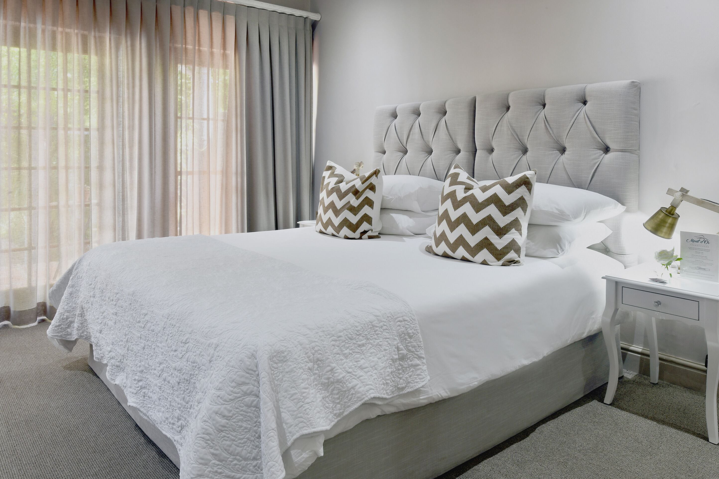 minibar, in-room safe, free wifi, bed sheets