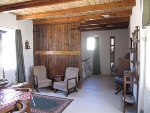 Living area - Matjiesvlei Guest Farm (Calitzdorp)
