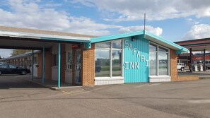 View from property - Safari Inn Motel (Swift Current)