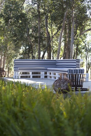 Comfort House, 2 Bedrooms, Vineyard View, Garden Area - Rest Chabivin Self Catering (Stellenbosch)