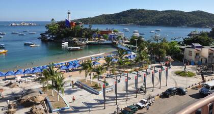 Caleta View Hotel and Bungalows