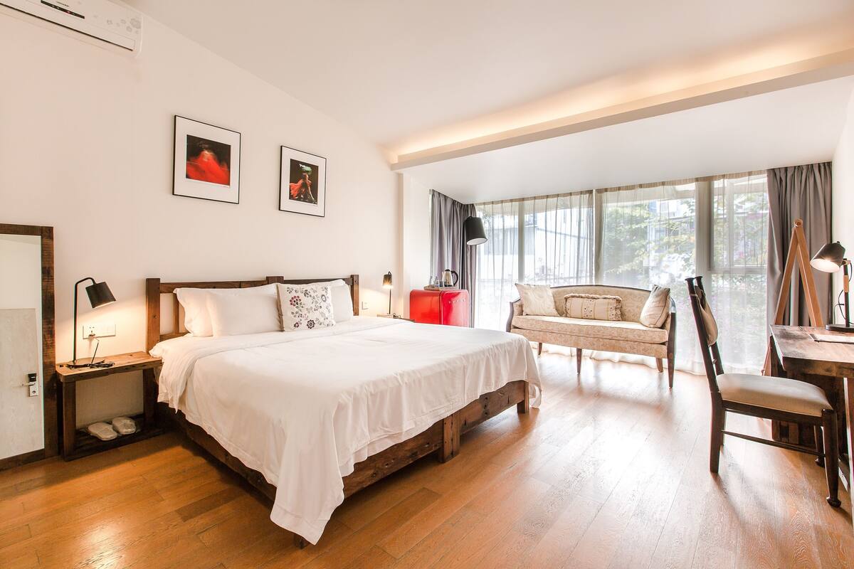 Quarto casal elite, 1 cama Queen, vista para o jardim