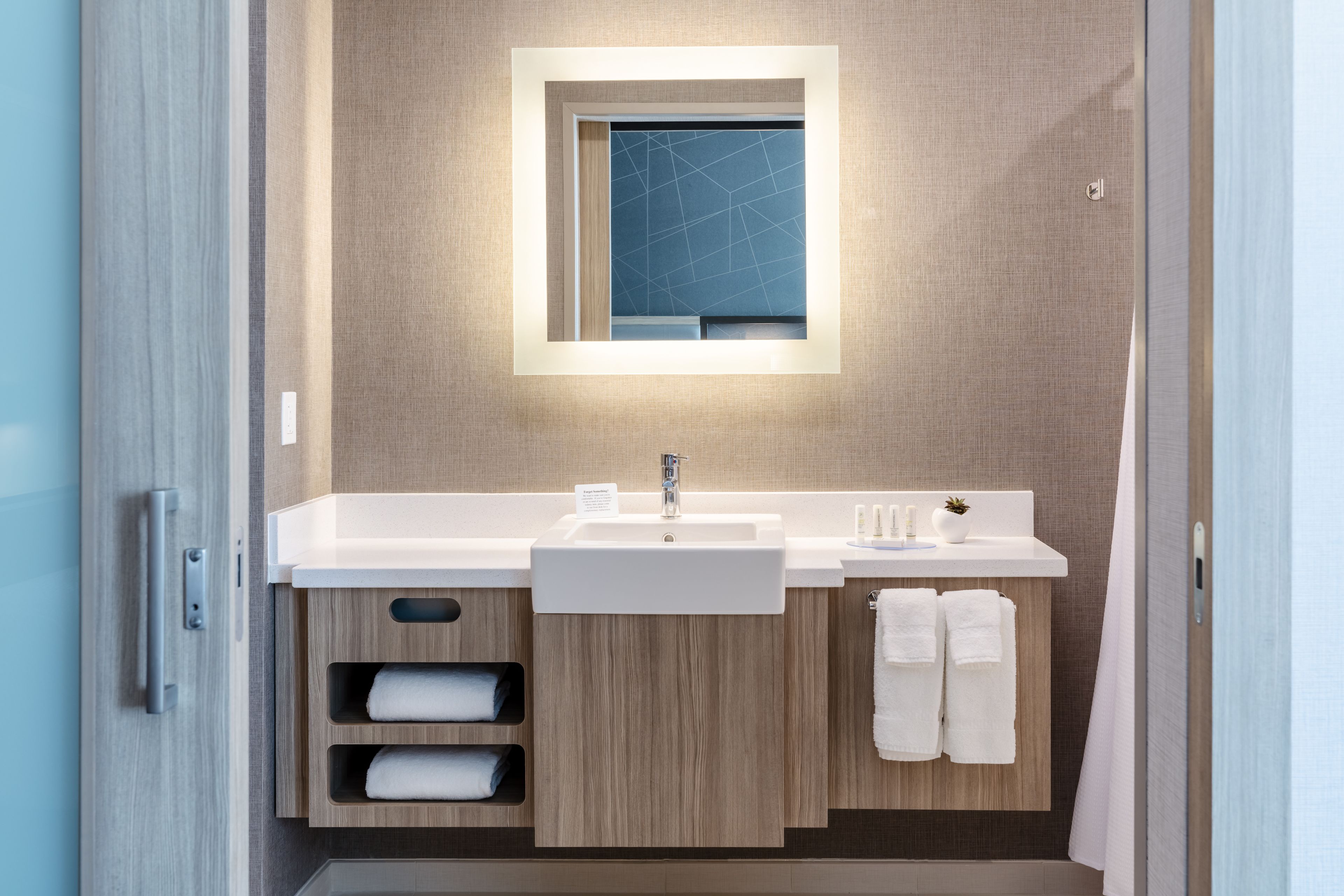 suite, multiple beds | bathroom | deep-soaking bathtub, free toiletries, hair dryer, towels