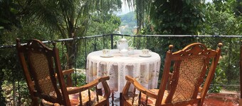 Kandy Shady Trees Villa