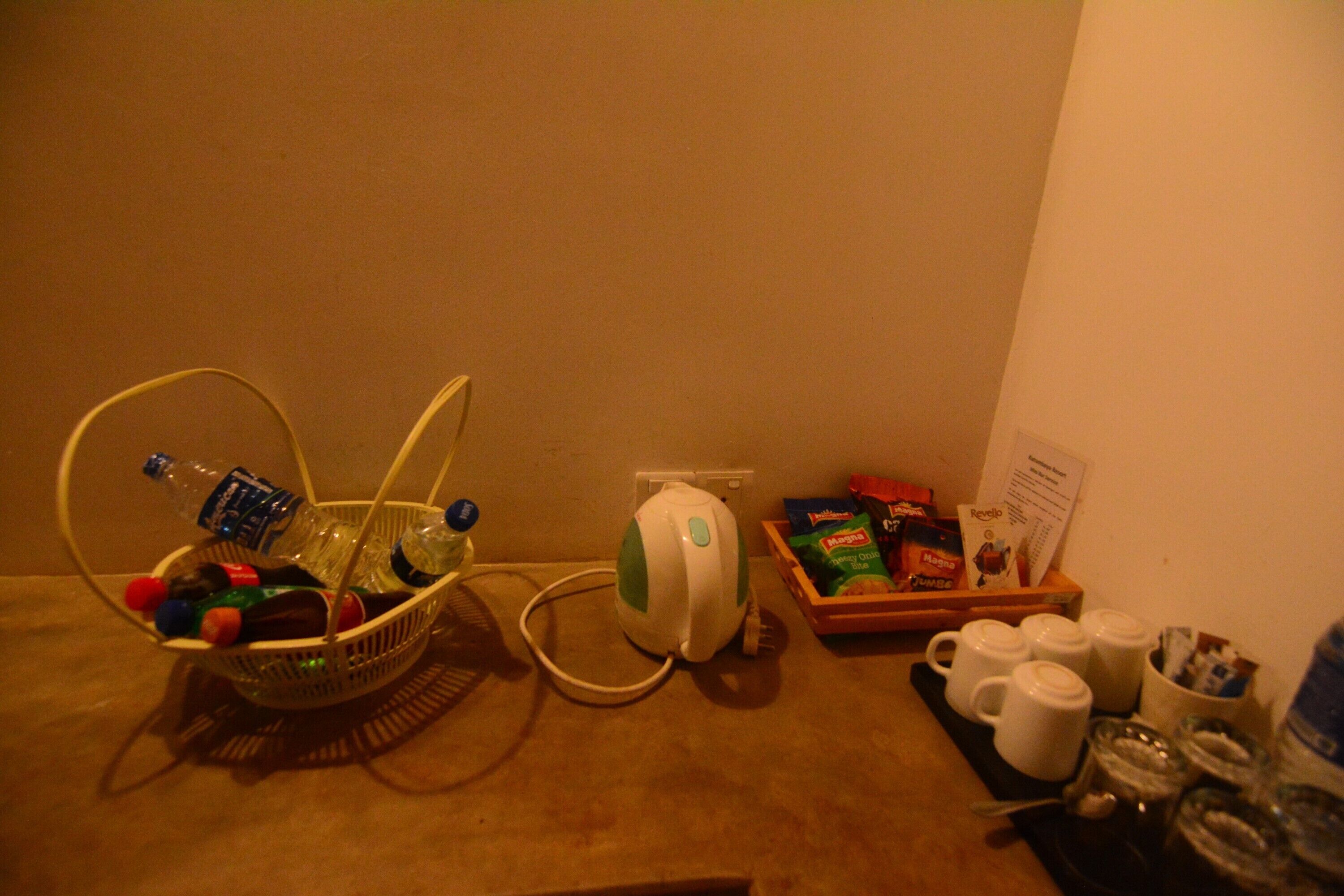 deluxe room | private kitchen | coffee/tea maker, electric kettle