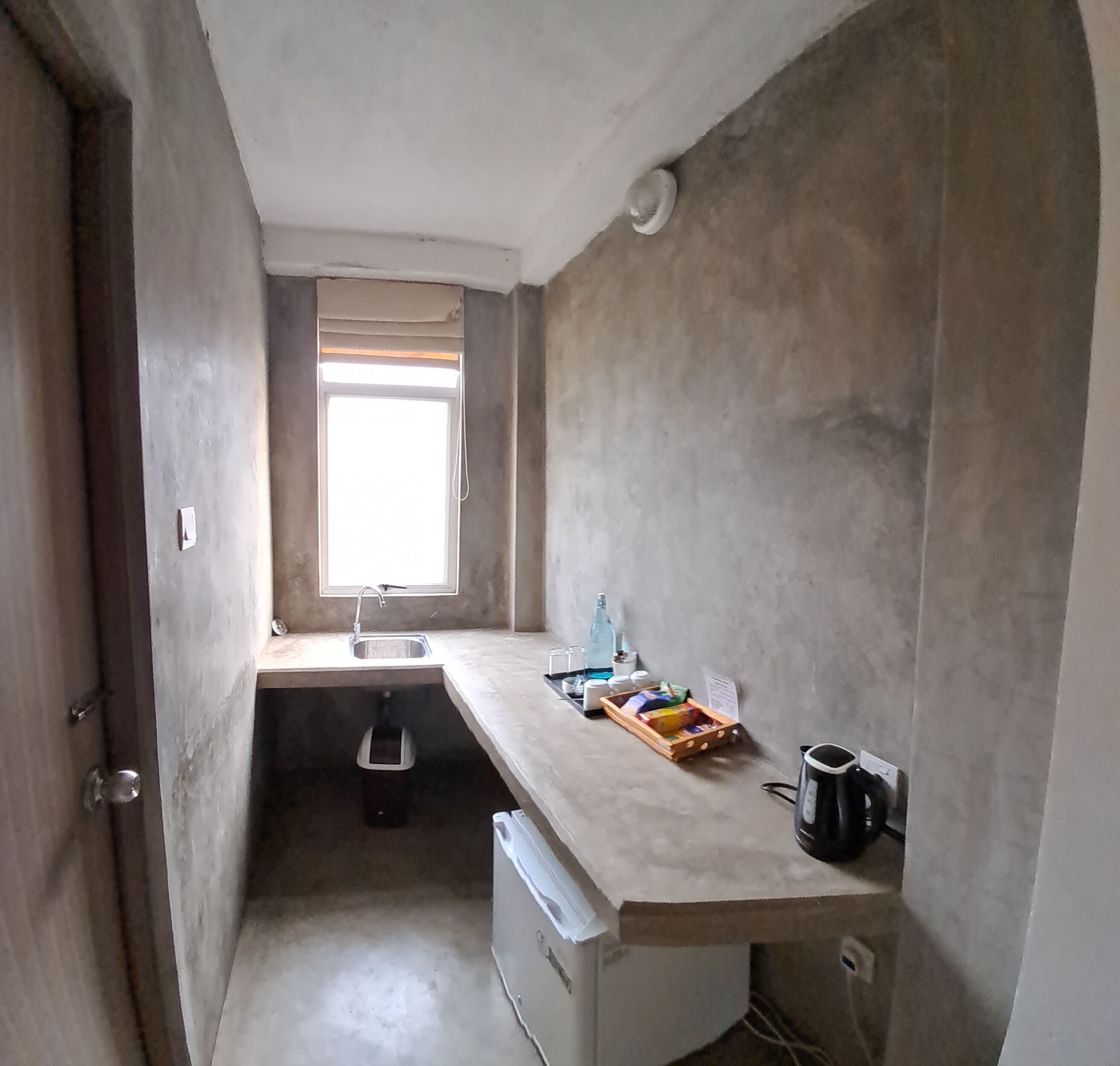 deluxe quadruple room | private kitchen | coffee/tea maker, electric kettle