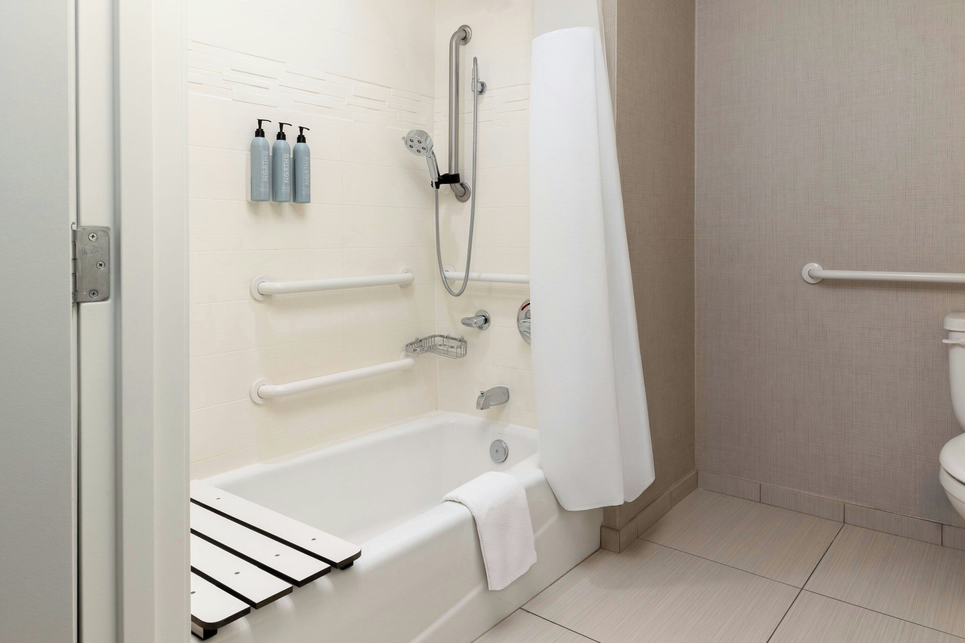 shower, free toiletries, hair dryer, towels