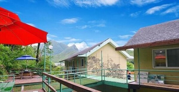 Front of property - Danyang Healing Story Pension (Danyang)