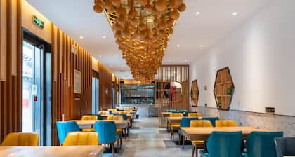 East Sacred Hotel-near Beijing Tiananmen Square,the Forbidden City,Wangfujing Street-Newly renovated hotel