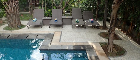 Outdoor pool, pool loungers