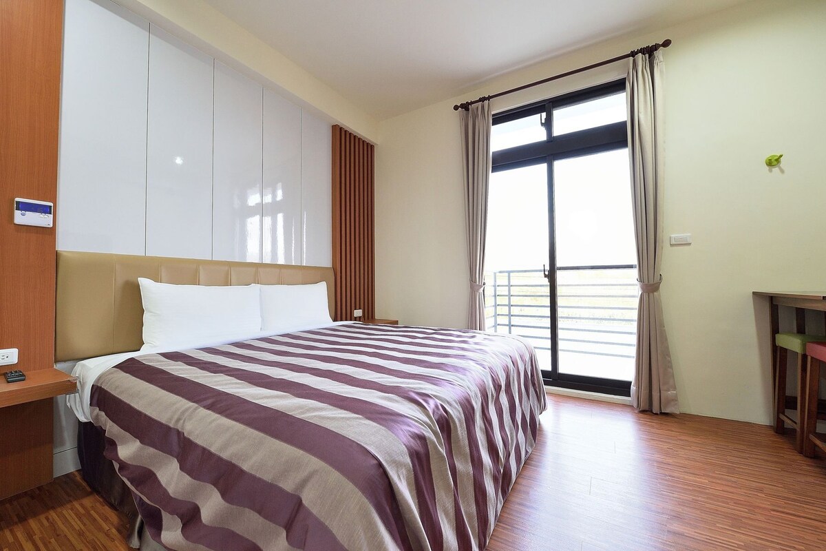 Blackout curtains, soundproofing, free WiFi, individually decorated