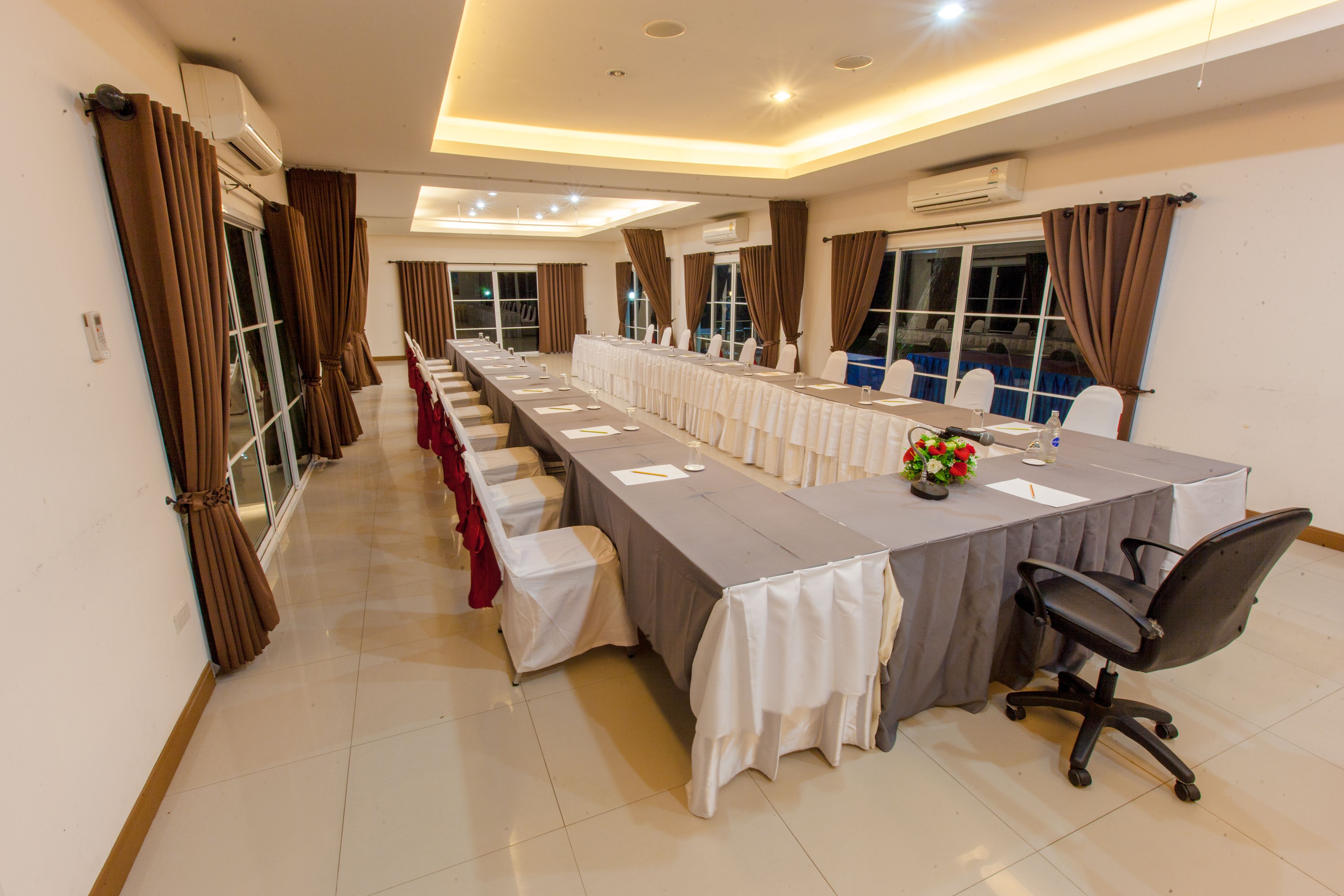 สถานที่จัดงานประชุม