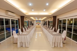 Meeting facility - Varee Valley Resort and Restaurant (Ubolratana)