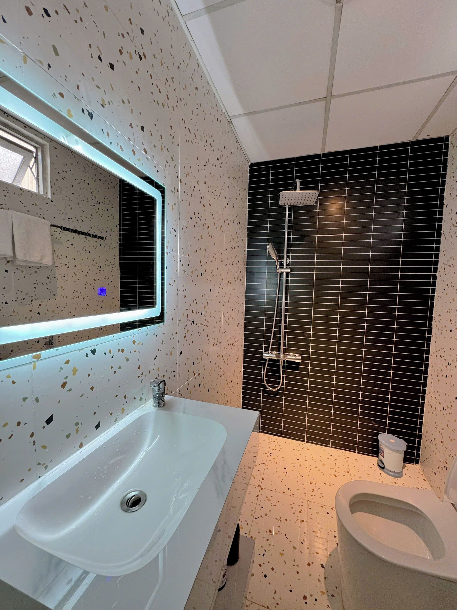 Suite estudio estándar | 1 dormitorio, escritorio, cortinas opacas y wifi gratis
