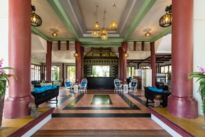 Sauna, tina de hidromasaje, baño de vapor y aguas termales