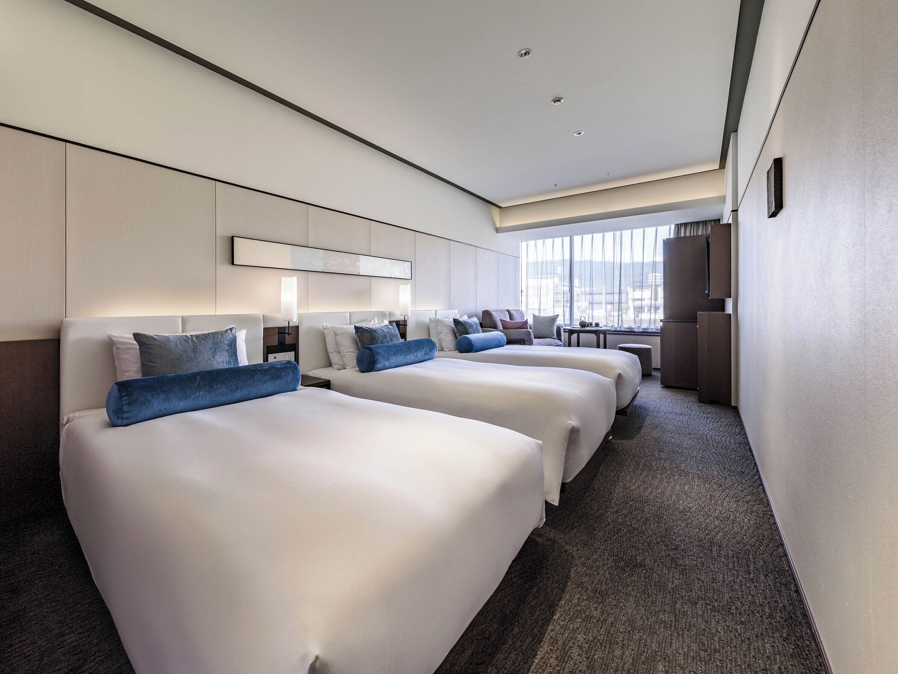 Kamogawa Triple Room with River View, Non Smoking	