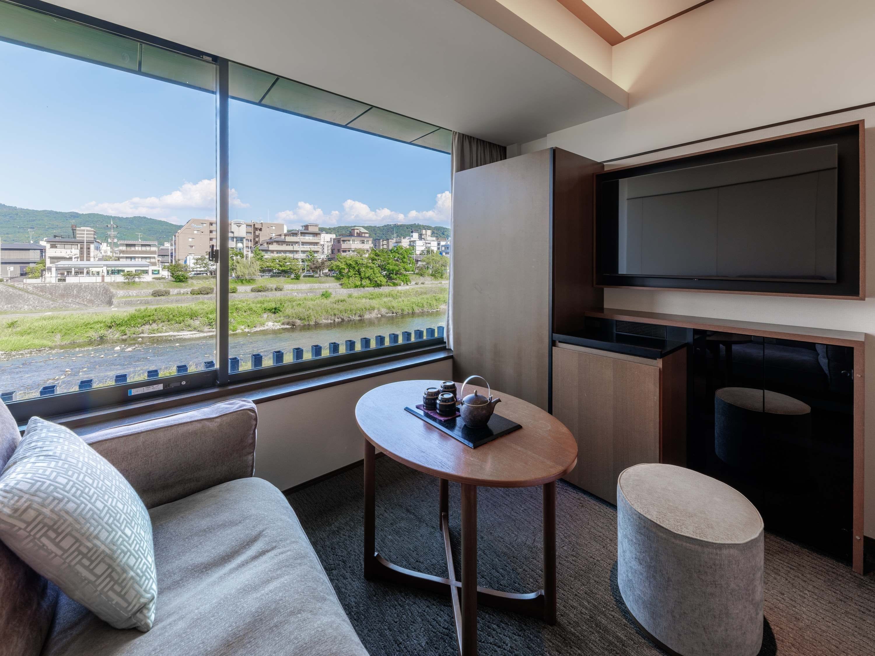 In-room safe, blackout curtains, free WiFi, bed sheets