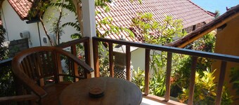 Bukit Indah Home Stay