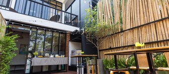 Z's Hostel at Tha Phae Gate