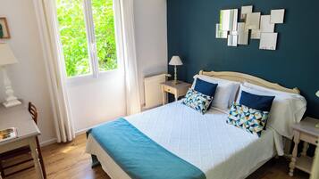 Chambre Standard, vue jardin | Bureau, chambres insonorisées, Wi-Fi gratuit, draps fournis