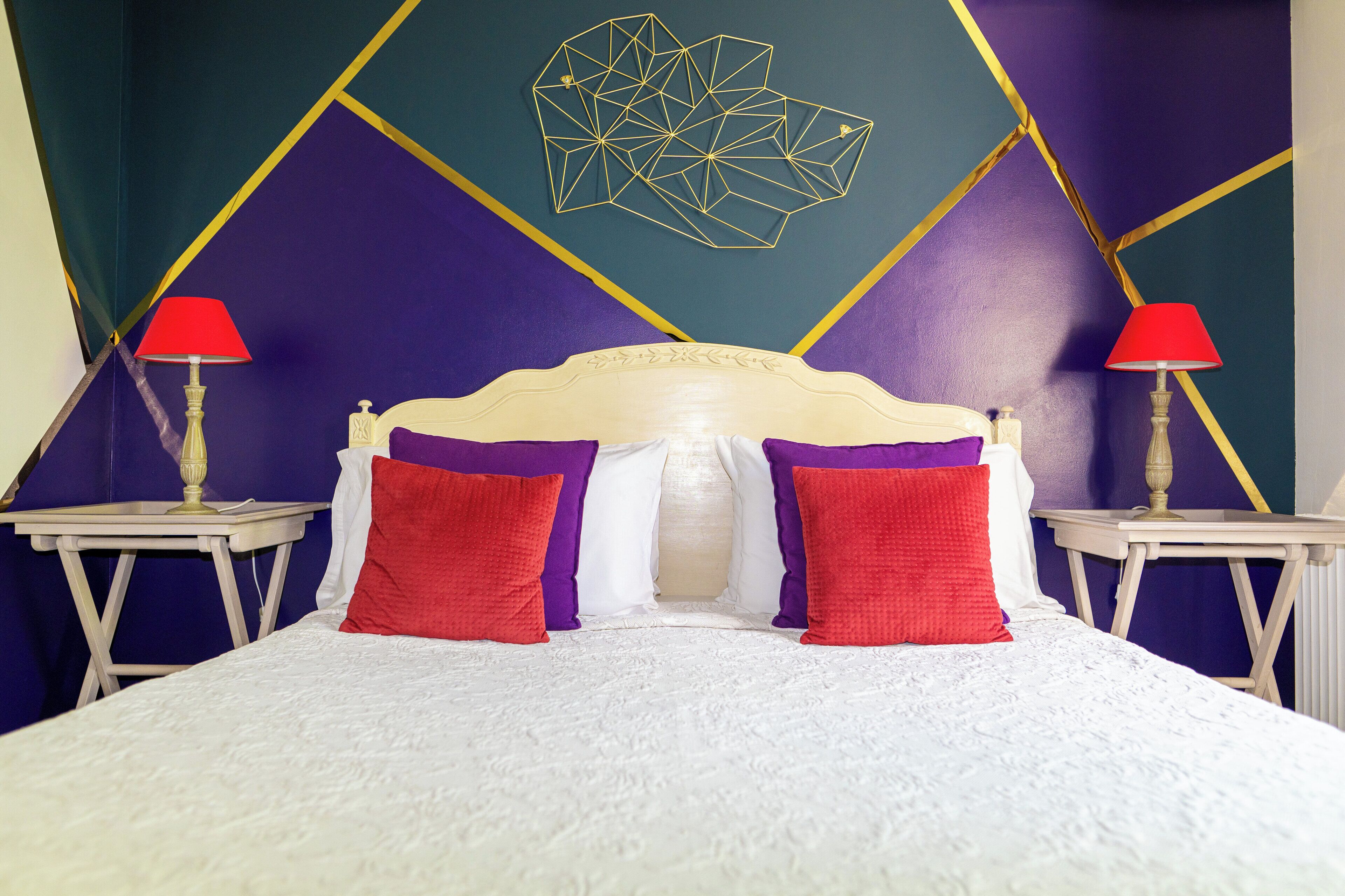 superior room, garden view | 1 bedroom, desk, soundproofing, free wifi