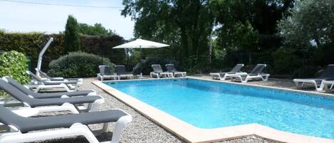 Outdoor pool, pool loungers