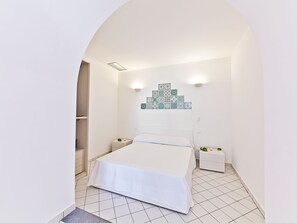 Double Room, Garden View | Egyptian cotton sheets, premium bedding, down duvets, memory-foam beds - Punta Sallustro Lipari (Lipari)