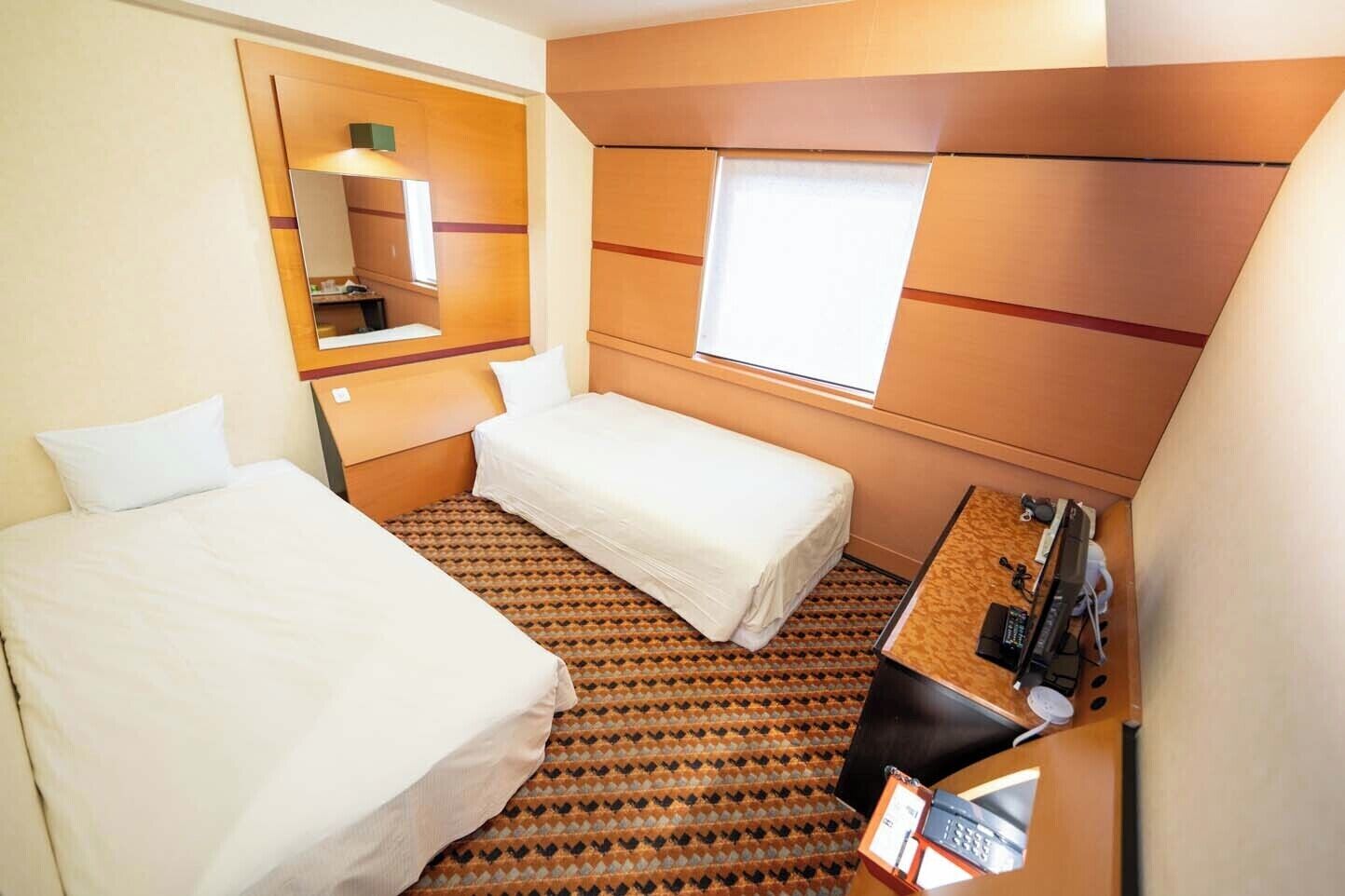 Twin Room | Free WiFi, bed sheets