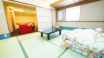 和洋室 | WiFi (無料)、ベッドシーツ