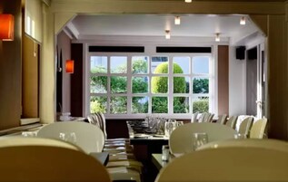 Lunch and dinner served, French cuisine