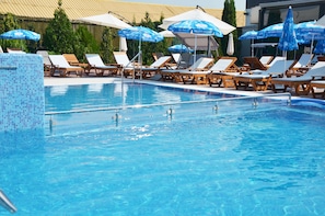 Indoor pool, seasonal outdoor pool - Hotel Spa Ice Resort (Ghiroda)