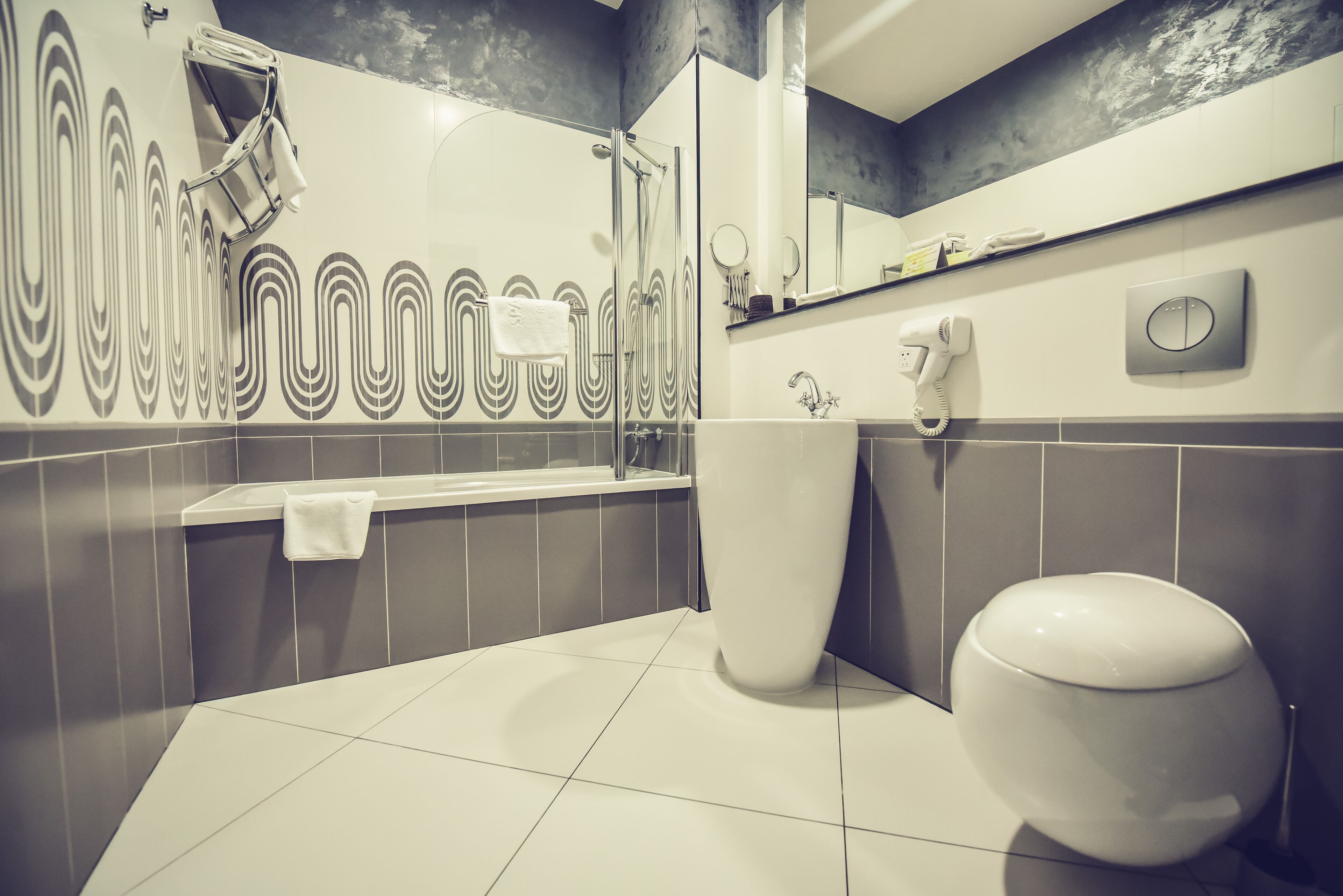 double room 4 stars | bathroom | shower, hair dryer, dressing gowns, slippers