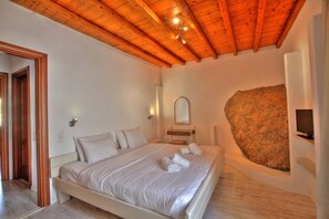Apartamento, 2 quartos, sacada, vista para o mar