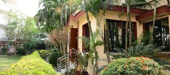 Hotel Dolphin
