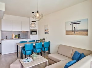Spacious family suite | 2 adults - 3 kids | Private kitchen | Microwave, coffee/tea maker, electric kettle, cleaning supplies